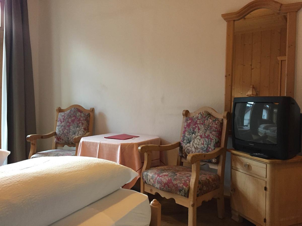 Hotel Bachmann Villabassa Εξωτερικό φωτογραφία